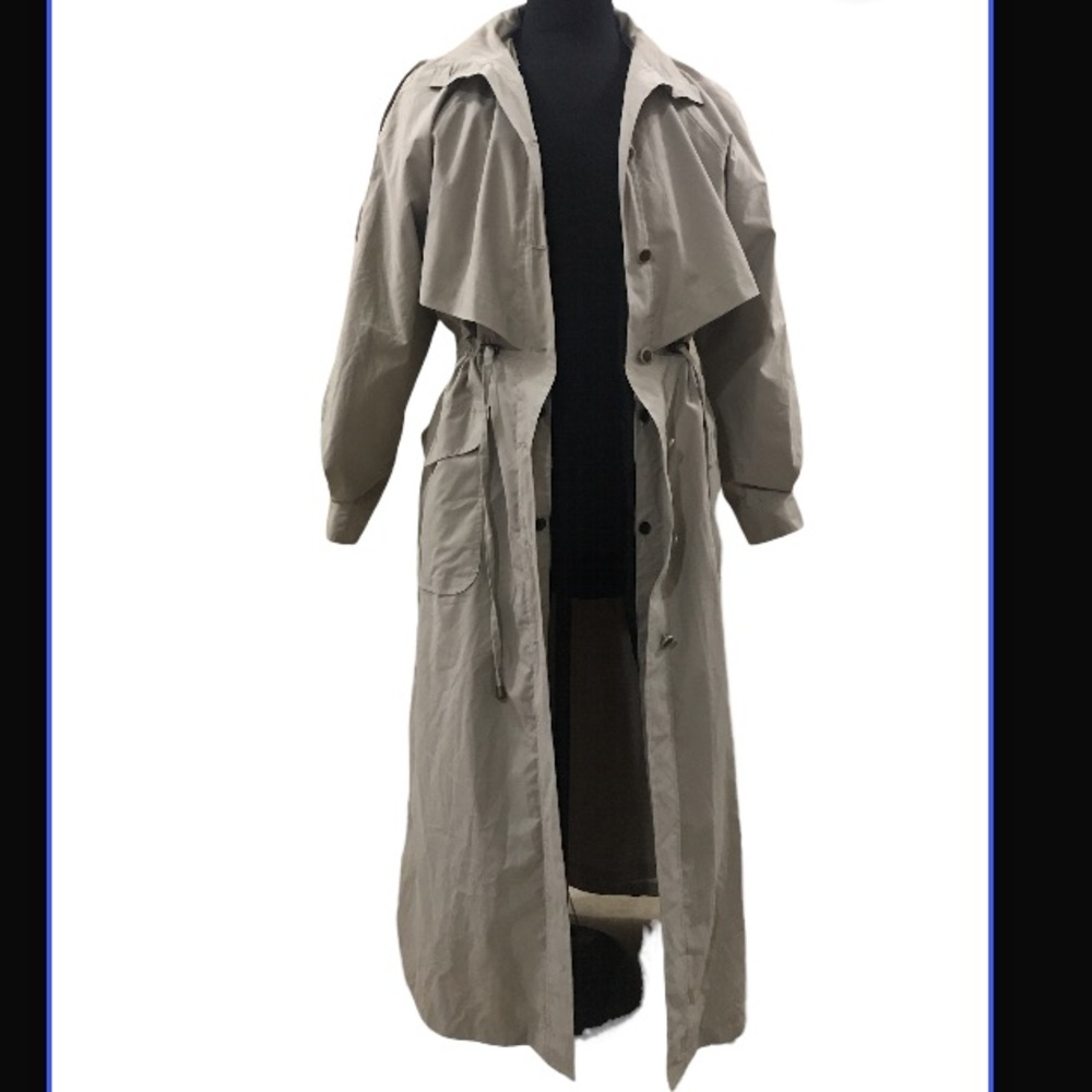 Trench coat